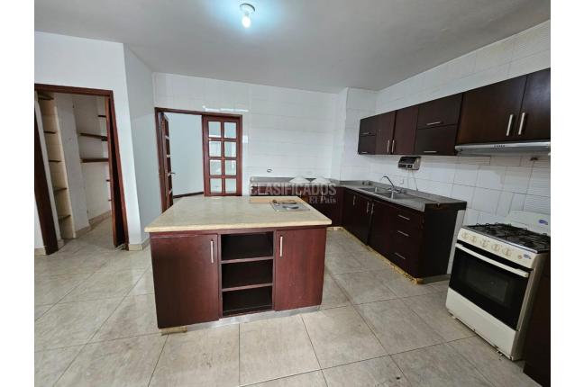 Casas, Alquiler, San Fernando Nuevo - $6.500.000