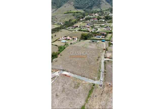 Lotes, Venta en Calima (Darién)
