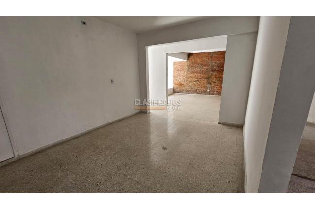 Casas, Alquiler, Granada - $6.300.000