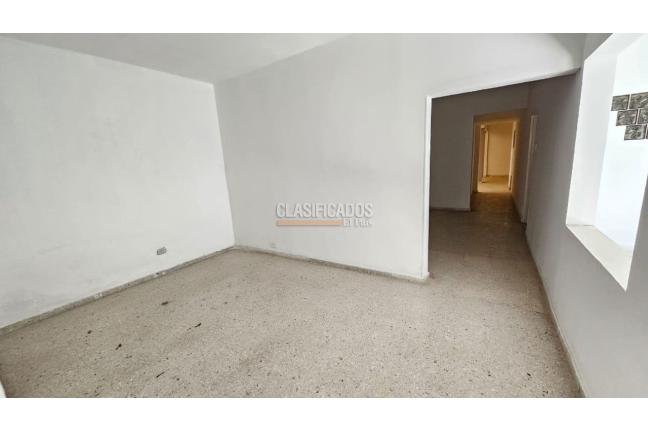 Locales y Bodegas, Alquiler, Granada - $6.300.000