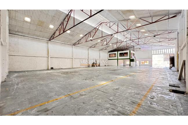 Locales y Bodegas, Alquiler en Yumbo