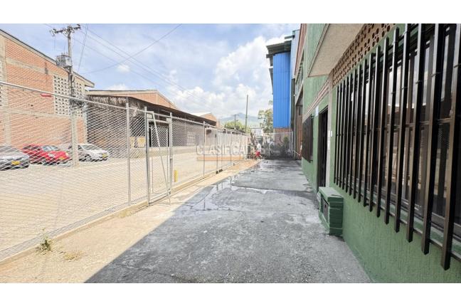 Locales y Bodegas, Alquiler, Yumbo - $15.000.000