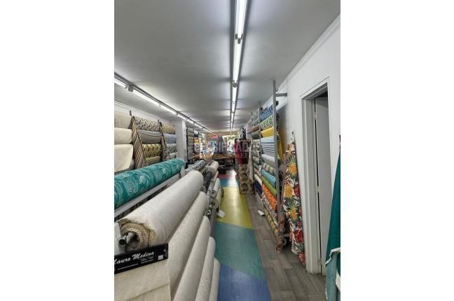 Locales y Bodegas, Venta, San Vicente - $840.000.000