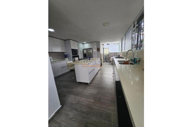 Casas, Venta, Ciudad Jardín - $850.000.000