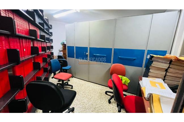 Locales y Bodegas, Venta, San Vicente - $800.000.000