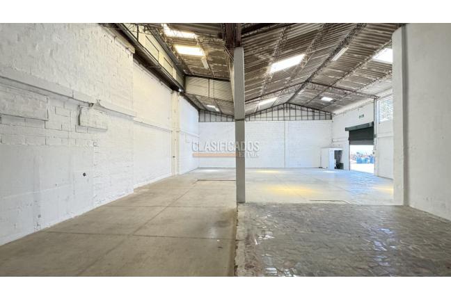 Locales y Bodegas, Alquiler, Yumbo - $5.000.000