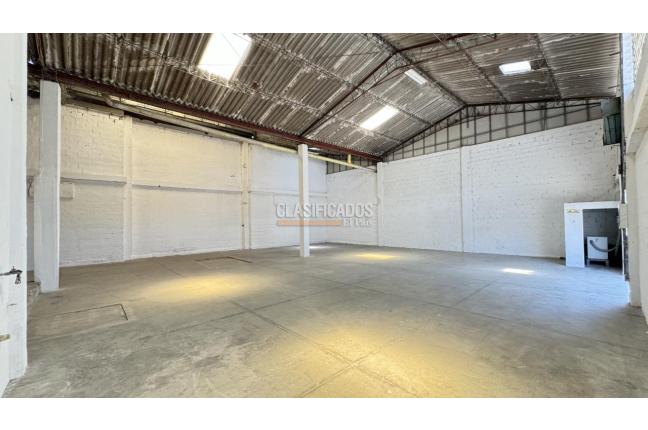 Locales y Bodegas, Alquiler, Yumbo - $5.000.000