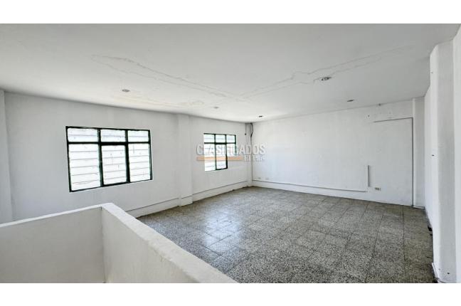 Locales y Bodegas, Alquiler, Yumbo - $5.000.000