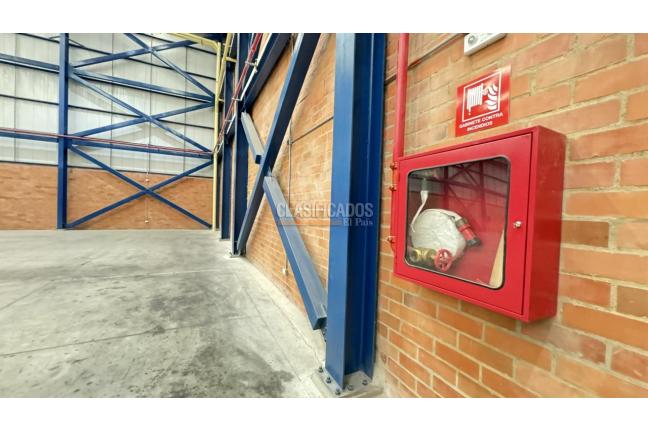 Locales y Bodegas, Alquiler, Yumbo - $97.200.000