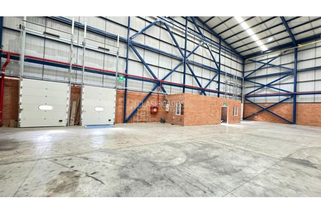 Locales y Bodegas, Alquiler, Yumbo - $97.200.000