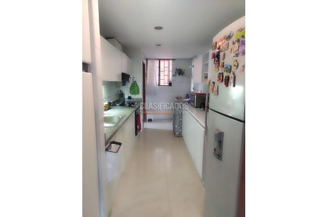 Apartamentos, Venta, Cristales - $440.000.000