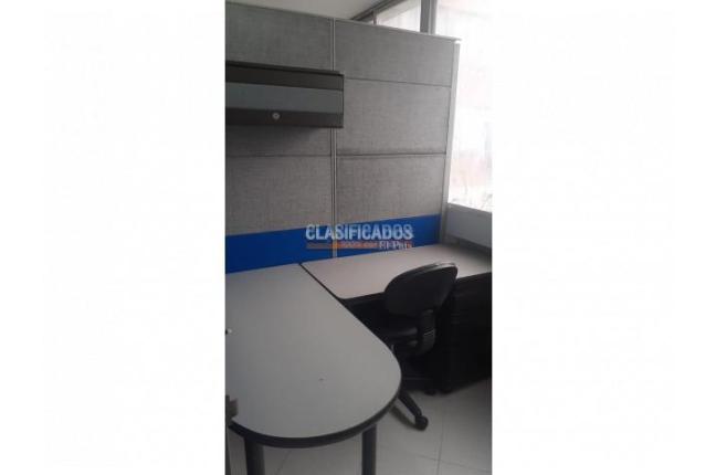 Oficinas y Consultorios, Alquiler, Ed. Aristi - $600.000