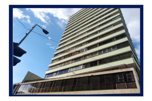 Oficinas y Consultorios, Alquiler, Ed. Aristi - $600.000