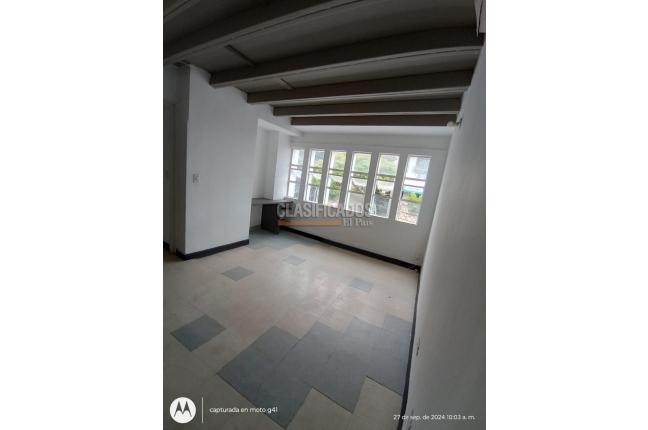 Apartaestudios, Alquiler en Granada