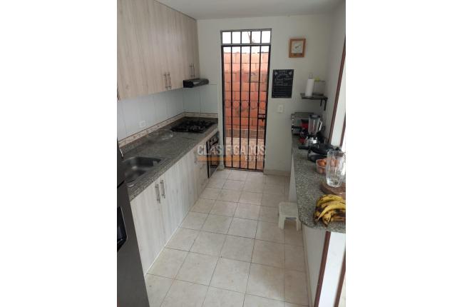 Casas, Venta, El Castillo - $560.000.000