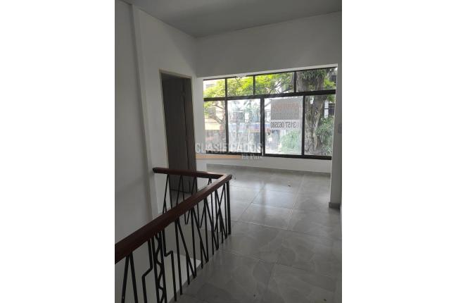 Locales y Bodegas, Alquiler, El Cedro - $1.700.000