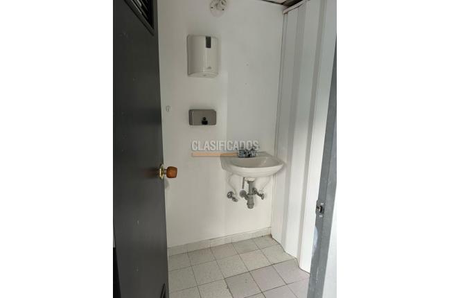 Locales y Bodegas, Alquiler en Versalles