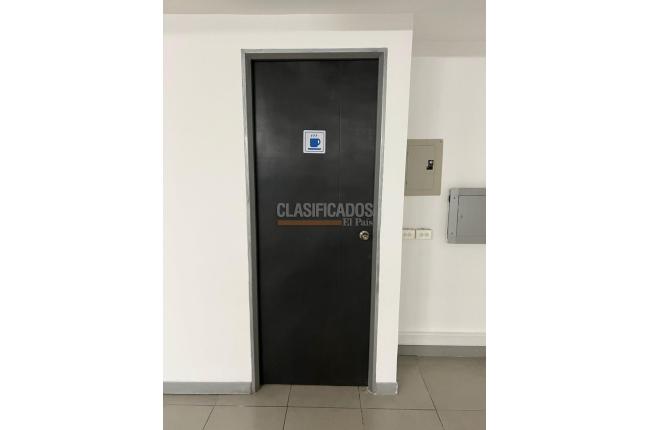 Locales y Bodegas, Alquiler, Versalles - $7.500.000