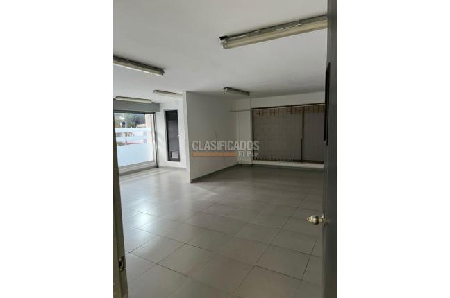 Locales y Bodegas, Alquiler, Versalles - $7.500.000