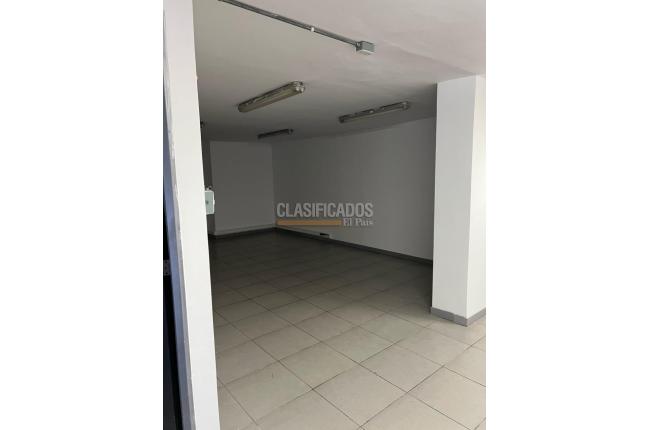 Locales y Bodegas, Alquiler, Versalles - $7.500.000