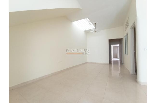 Casas, Venta, El Paraíso - $290.000.000