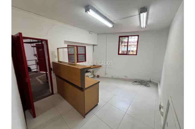 Locales y Bodegas, Alquiler, El Troncal - $8.200.000