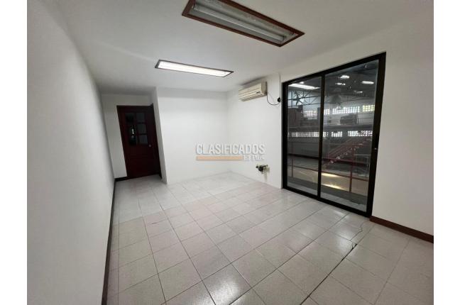 Locales y Bodegas, Alquiler, El Troncal - $8.200.000