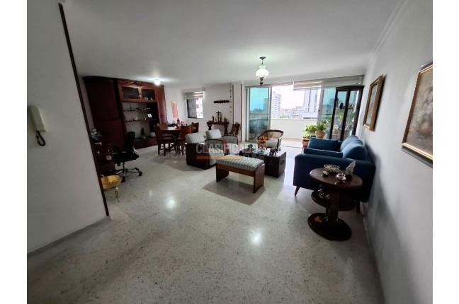 Apartamentos, Venta, Versalles - $422.000.000