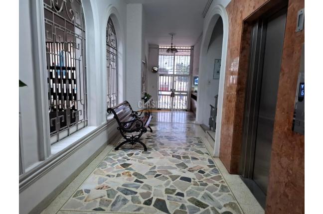 Apartamentos, Venta, Versalles - $422.000.000