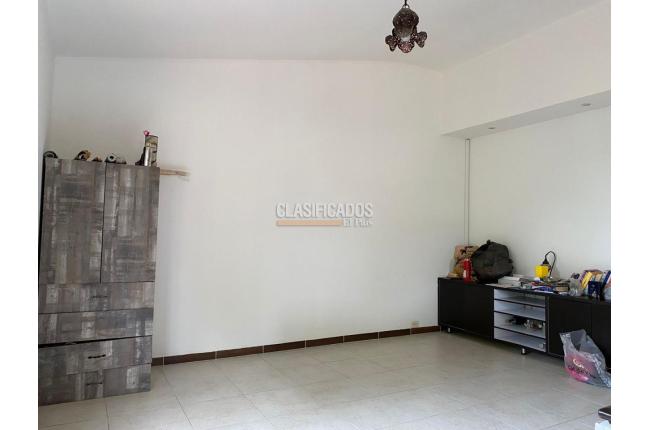 Casas, Venta, El Castillo - $1.100.000.000