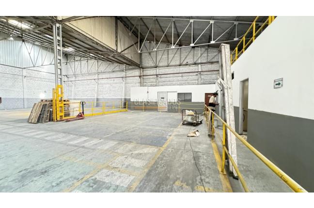 Locales y Bodegas, Alquiler, Industrial - $15.000.000