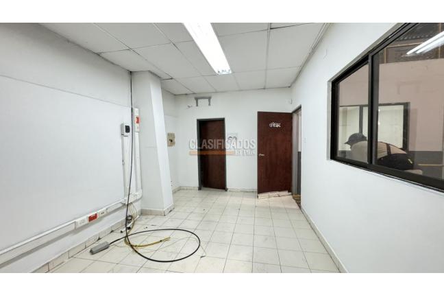 Locales y Bodegas, Alquiler, Industrial - $15.000.000