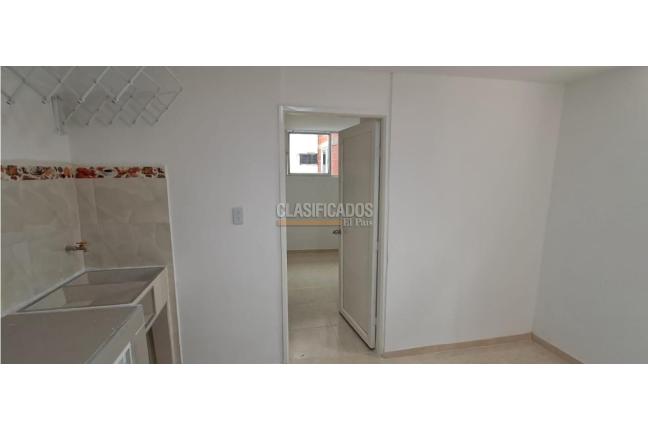 Apartaestudios, Alquiler, Chapinero - $700.000