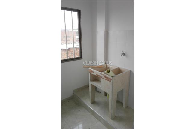 Apartamentos, Alquiler, Junín - $950.000