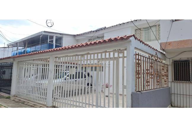 Casas, Venta, Santa Anita - $710.000.000