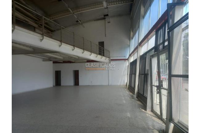 Locales y Bodegas, Venta, Flora Industrial - $3.600.000.000