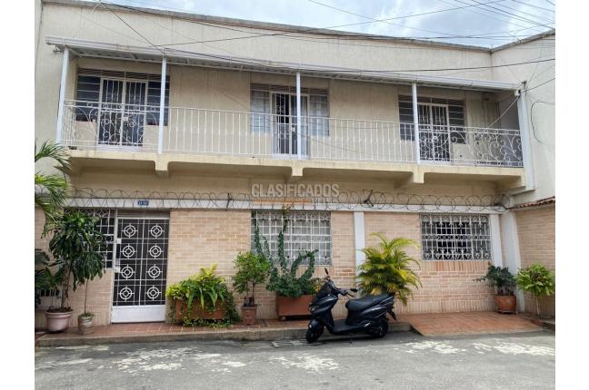 Casas, Venta en Granada