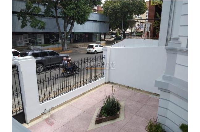 Casas, Alquiler en Granada