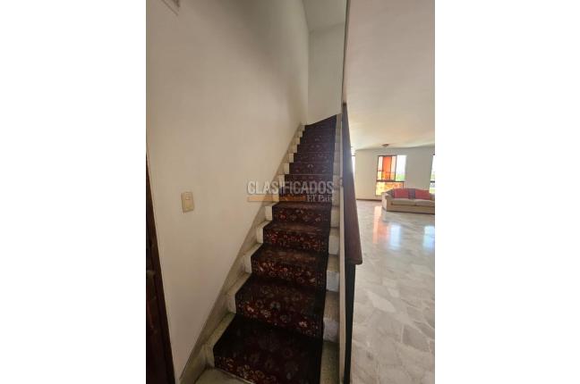 Apartamentos, Venta, Versalles - $370.000.000