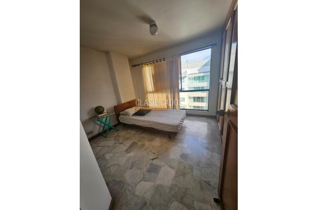 Apartamentos, Venta, Versalles - $370.000.000