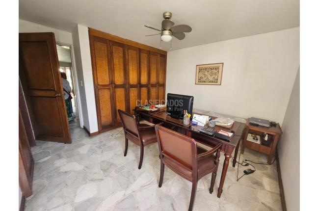 Apartamentos, Venta, Versalles - $370.000.000