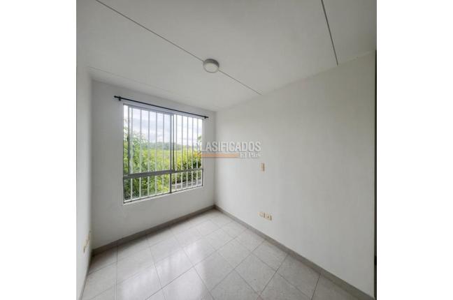 Apartamentos, Venta en Jamundí