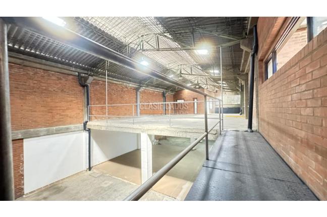 Locales y Bodegas, Alquiler, Porvenir - $6.500.000