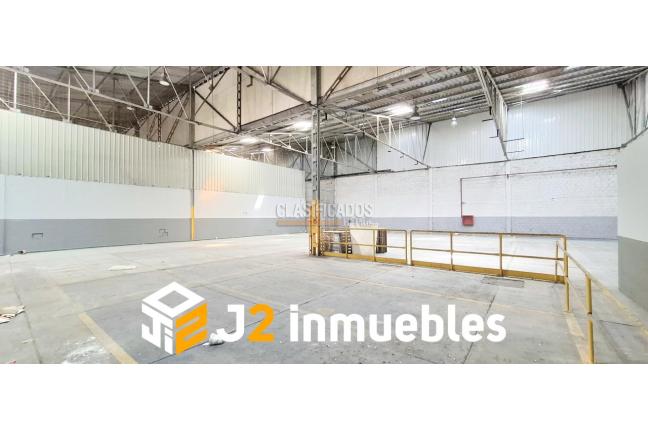 Locales y Bodegas, Alquiler, El Troncal - $15.000.000