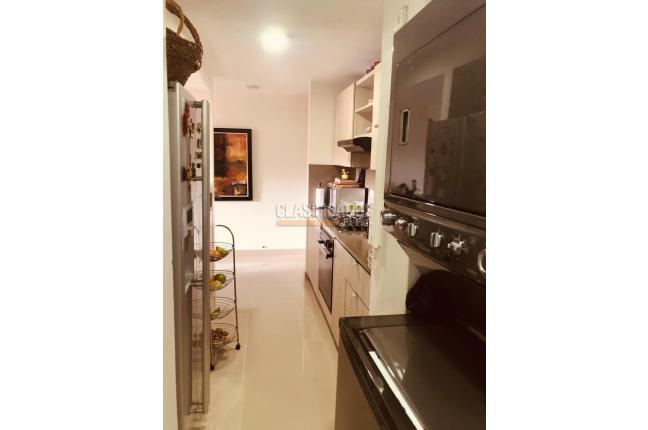 Apartamentos, Venta en Valle del Lili