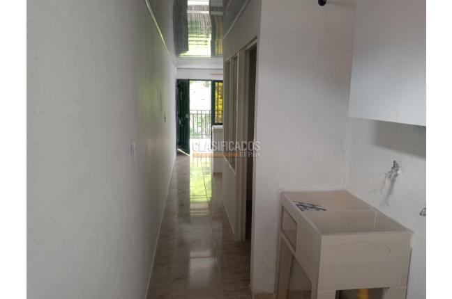 Apartaestudios, Alquiler en Palmeras del Norte