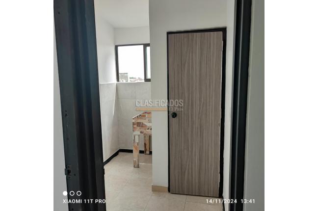 Apartaestudios, Alquiler, San Vicente - $950.000