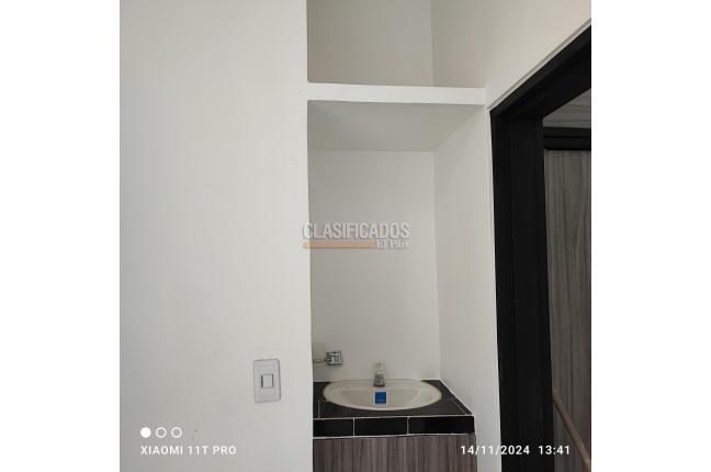 Apartaestudios, Alquiler, San Vicente - $950.000