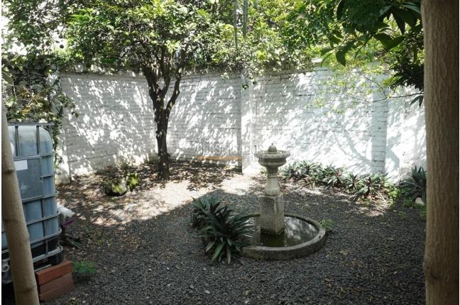 Oficinas y Consultorios, Alquiler, La Flora - $2.300.000