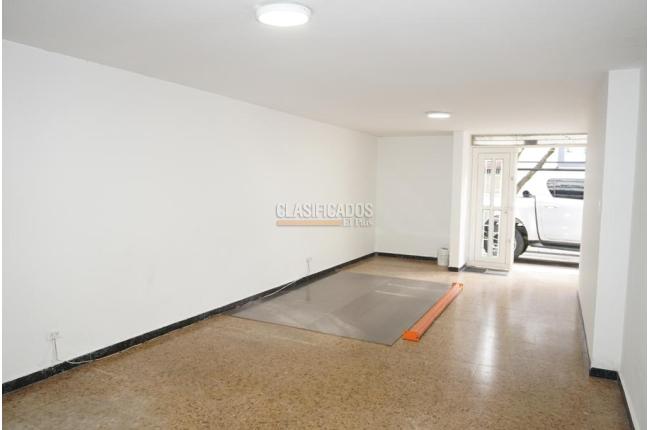 Oficinas y Consultorios, Alquiler, La Flora - $2.300.000